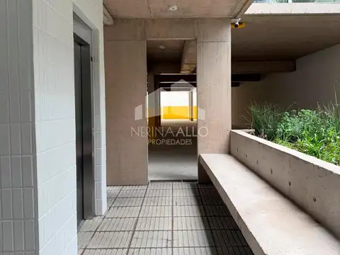 Venta Alquiler Oficina en Parque Leloir Ituzaingo Norte Edificio Cardenal