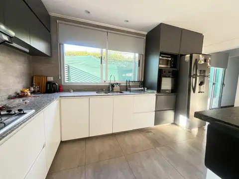 Casa en Venta en Maipú, USD 278.000