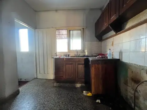 Depto Tipo Casa 3 ambientes con 2 baños