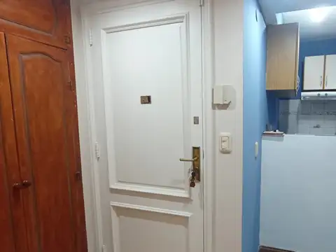 Vidt 2100, Piso PB
