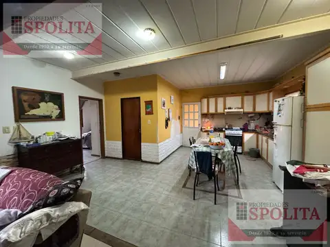 Casa en Venta con 5 cocheras
