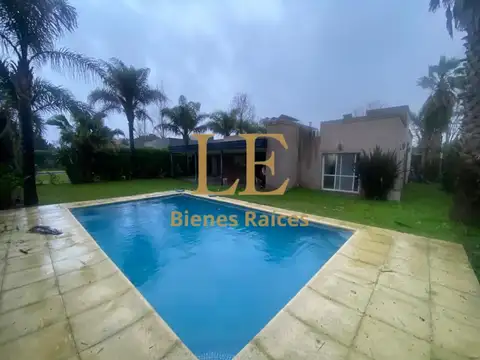 Casa en Venta de 4 dormitorios