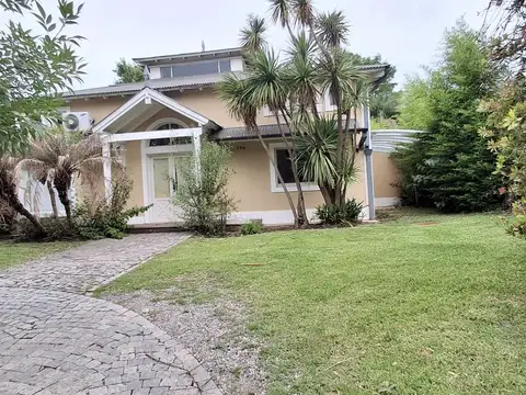 Casa en Venta de 4 dormitorios