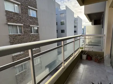 Depto Tipo Casa en Alquiler en Puerto Madryn, $ 690.000