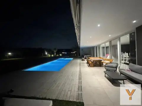 Casa en Venta en Ezeiza, USD 780.000