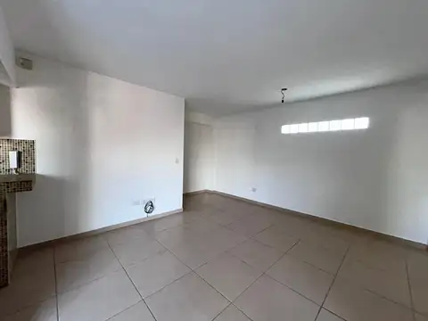 Depto Tipo Casa en Venta de 2 ambientes