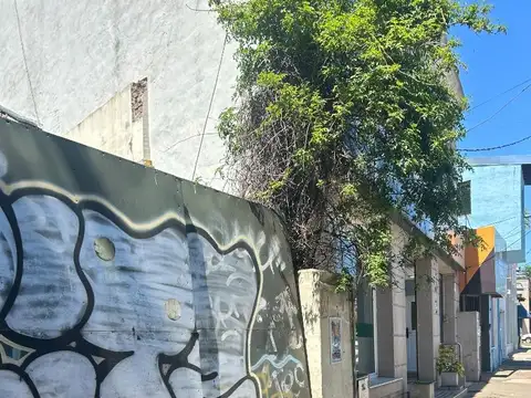 Lote comercial alquiler sobre Av Blanco Encalada San Isidro