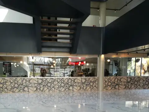 Oficina en Venta al Este