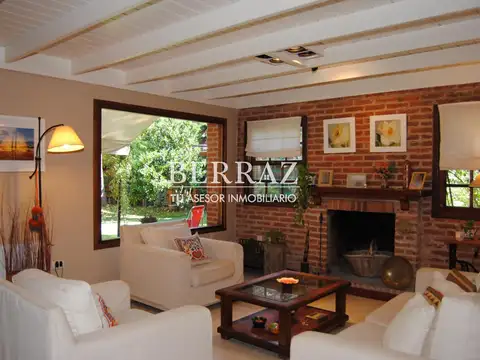 Casa 6 ambientes con 3 baños