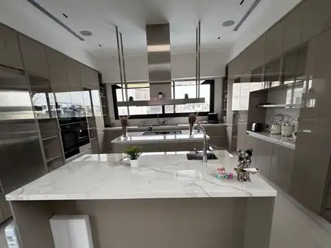 ALQUILER DE CASA EN BARRIO PRIVADO TERRALAGOS