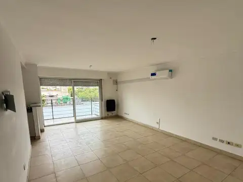 25 De Mayo 1100, Piso 6º