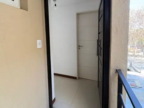 Departamento en Alquiler al Este