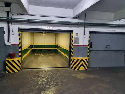Venta Cochera en Caballito con Ascensor