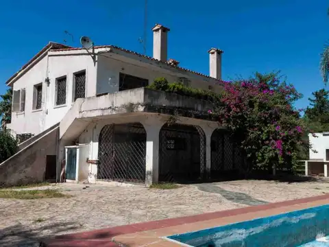 Espectacular casona con 1.3 hectáreas, Nogoyá