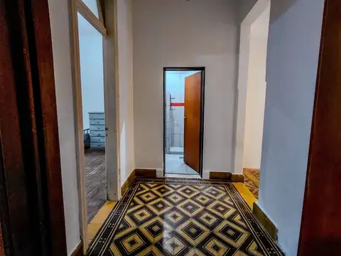 CASA PH VENTA LA PLATA 2 DORMITORIOS AMPLIO