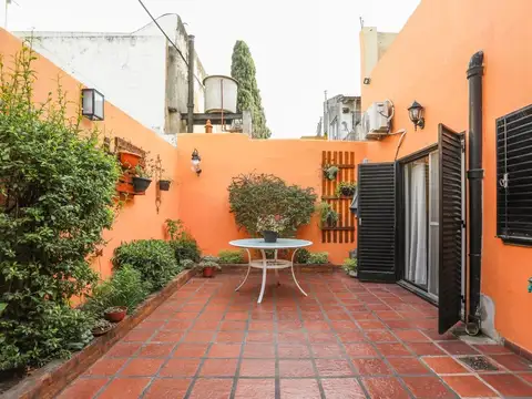 Depto Tipo Casa en Venta de 4 ambientes