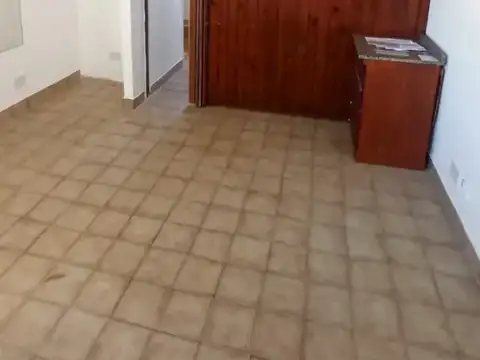 Departamento en Venta en Ramos Mejia, USD 38.000