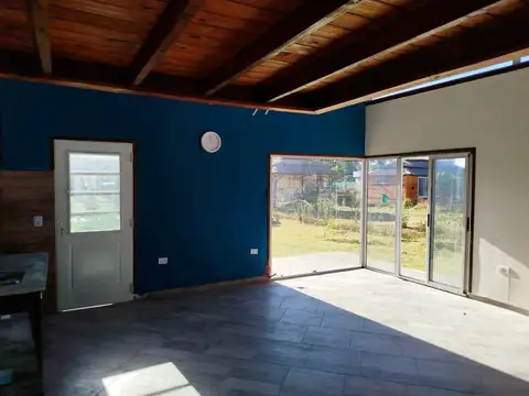 Casa 3 ambientes con 2 baños