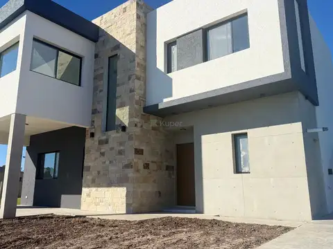 Casa en Venta en Pilar Del Este, Countries y Barrios Cerrados en Pilar