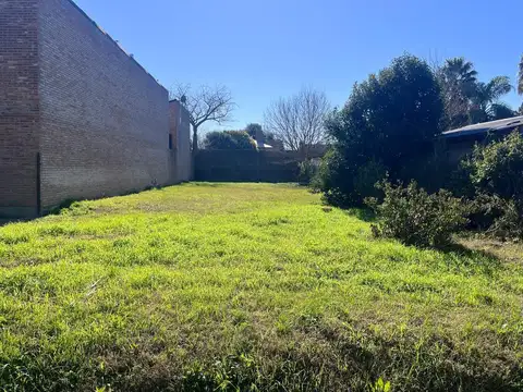 Terreno en Funes