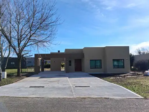 CASA VENTA PILAR LOS ALCANFORES ESTRENAR ESCRITURA