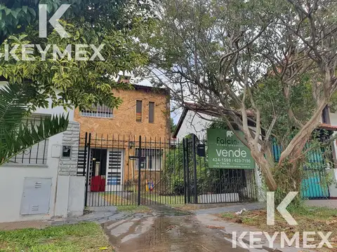 Depto Tipo Casa en Venta de 4 ambientes