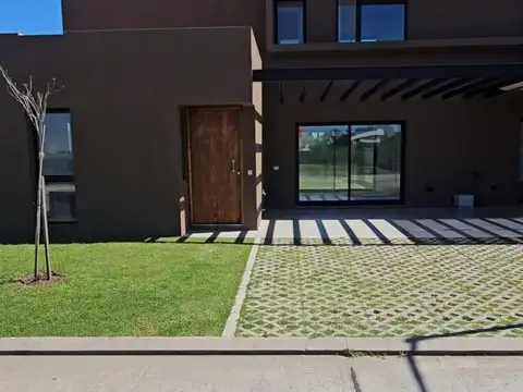 Houssay  y Los Tizones