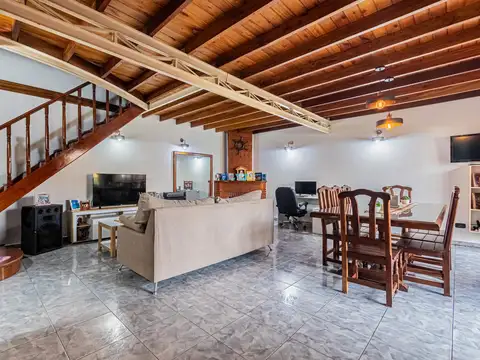 Casa en Merlo con pileta