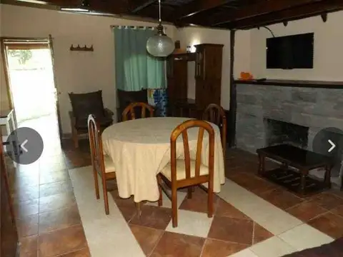 Casa en Alquiler Temporal con 1 cochera