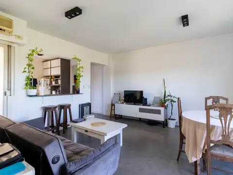 Departamento 3 ambientes en Vicente López – Piso alto, vista abierta