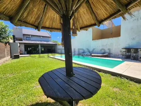 VENTA CASA QUINTA 3 AMBIENTES EN LUJAN