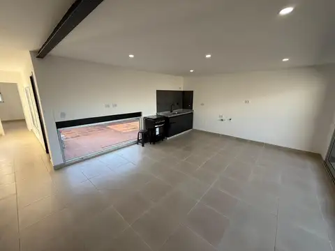 Depto Tipo Casa en Alquiler de 2 dormitorios