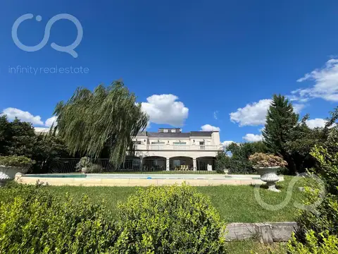 Venta / Alquiler Casa San Sebastián Área 5 APTO CREDITO