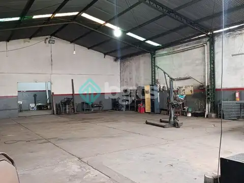GALPÓN EN VENTA 420m2 - ZONA PARQUE INDUSTRIAL