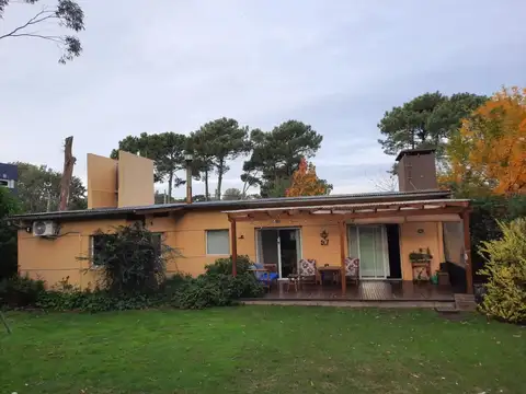CASA + LOTE 3 AMB. 100 M2 SIERRA DE LOS PADRES