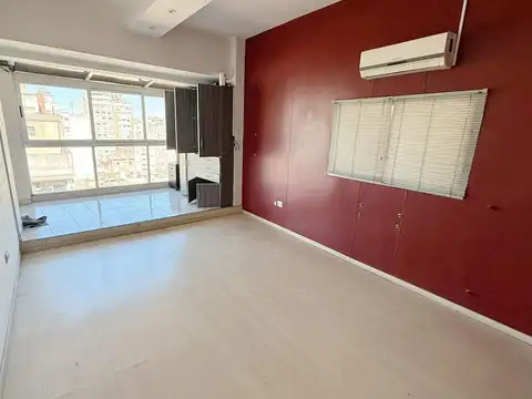 VENTA OFICINAS Lavalle al 2300 Piso 10 al Frente