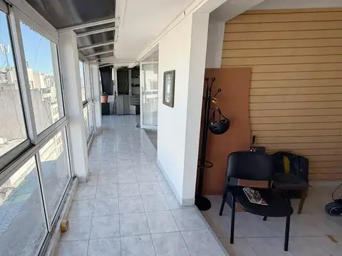 VENTA de 4 OFICINAS en Lavalle al 2300 Piso 10 al Frente