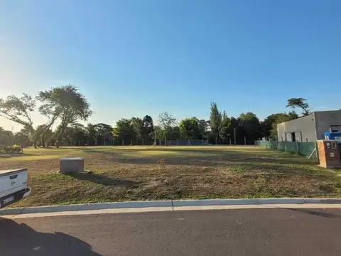 Terreno en Venta en Pilar Del Este, USD 22.000