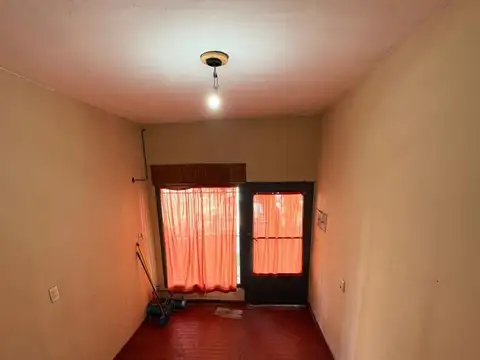 Depto Tipo Casa en Alquiler de 2 dormitorios