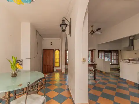 Venta PH Pb 4 ambientes 2 terrazas propias parrilla a refaccionar Villa Del Parque