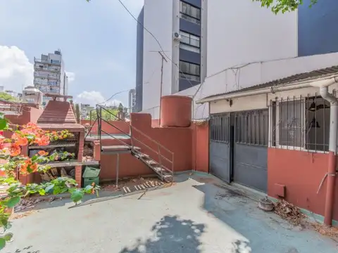 Venta PH Pb 4 ambientes 2 terrazas propias parrilla a refaccionar Villa Del Parque