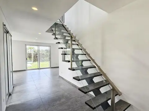 Casa en Venta en Puertos - Barrio Vistas, USD 560.000