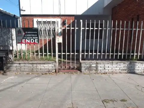 Venta PH 4 ambientes al frente en Ramos Mejía