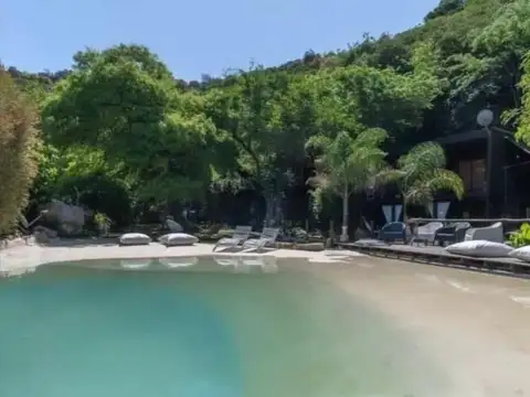 Casa en Venta en Ñu Pora, USD 195.000