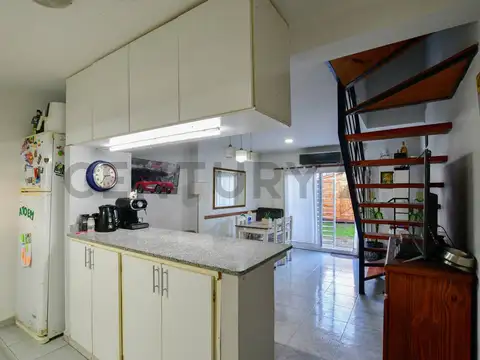 Calle 134 entre 68 y 69 , Piso 0