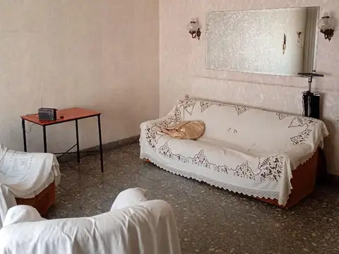 Depto Tipo Casa en Venta de 4 dormitorios