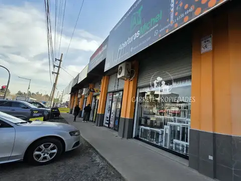 Local en Venta en Villa Rosa, USD 750.000