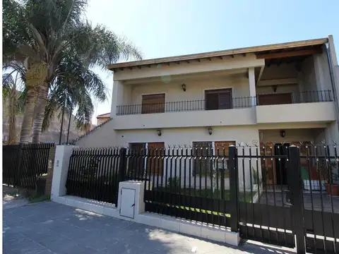 Casa - Villa Luzuriaga