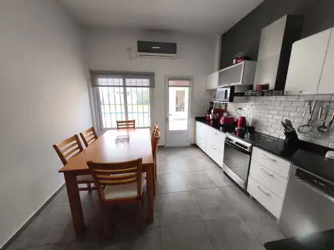 VENTA QUINTA 6 AMBIENTES PTE DERQUI PILAR 995 MTS