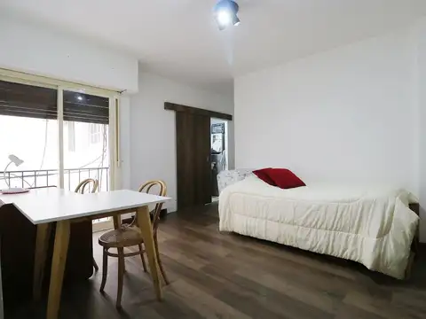Lavalle 2600